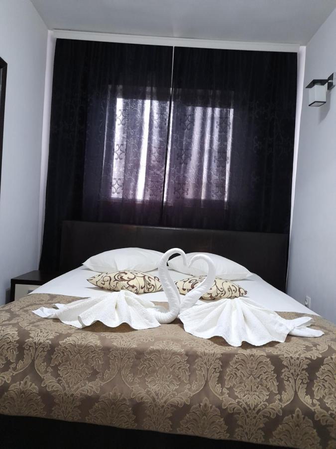 Hotel Miniom Constanta Exterior photo